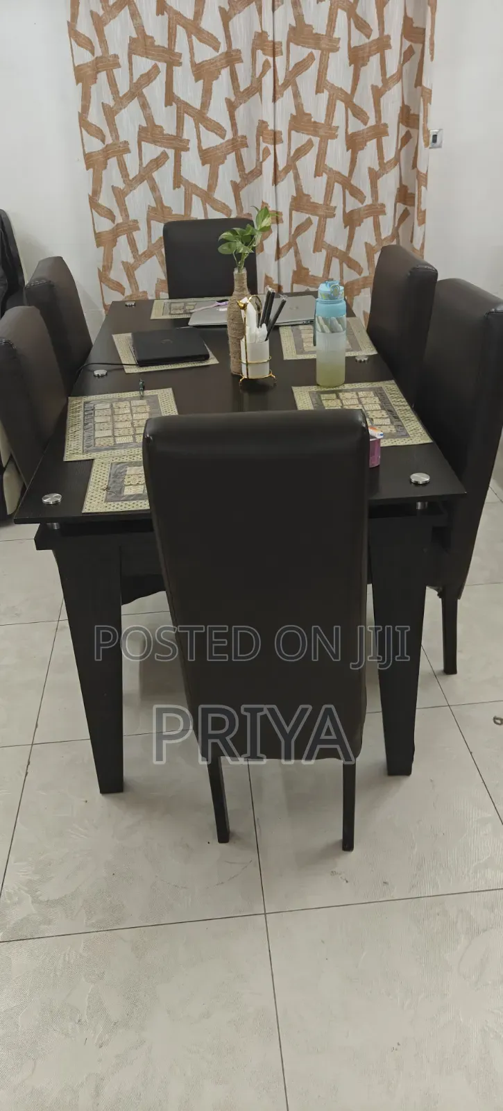 6 Seater Dinning Table