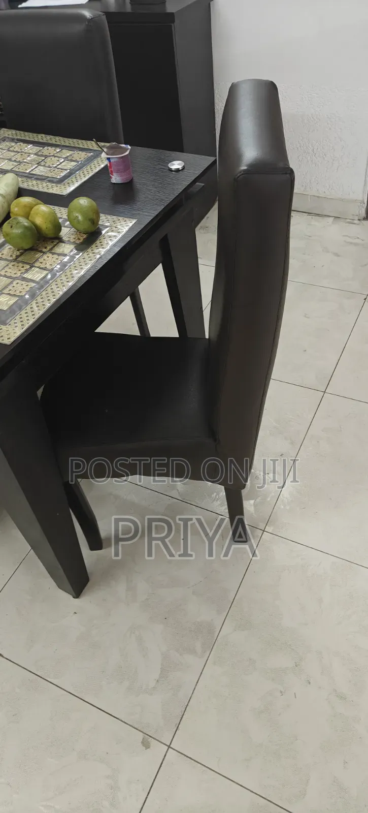 6 Seater Dinning Table