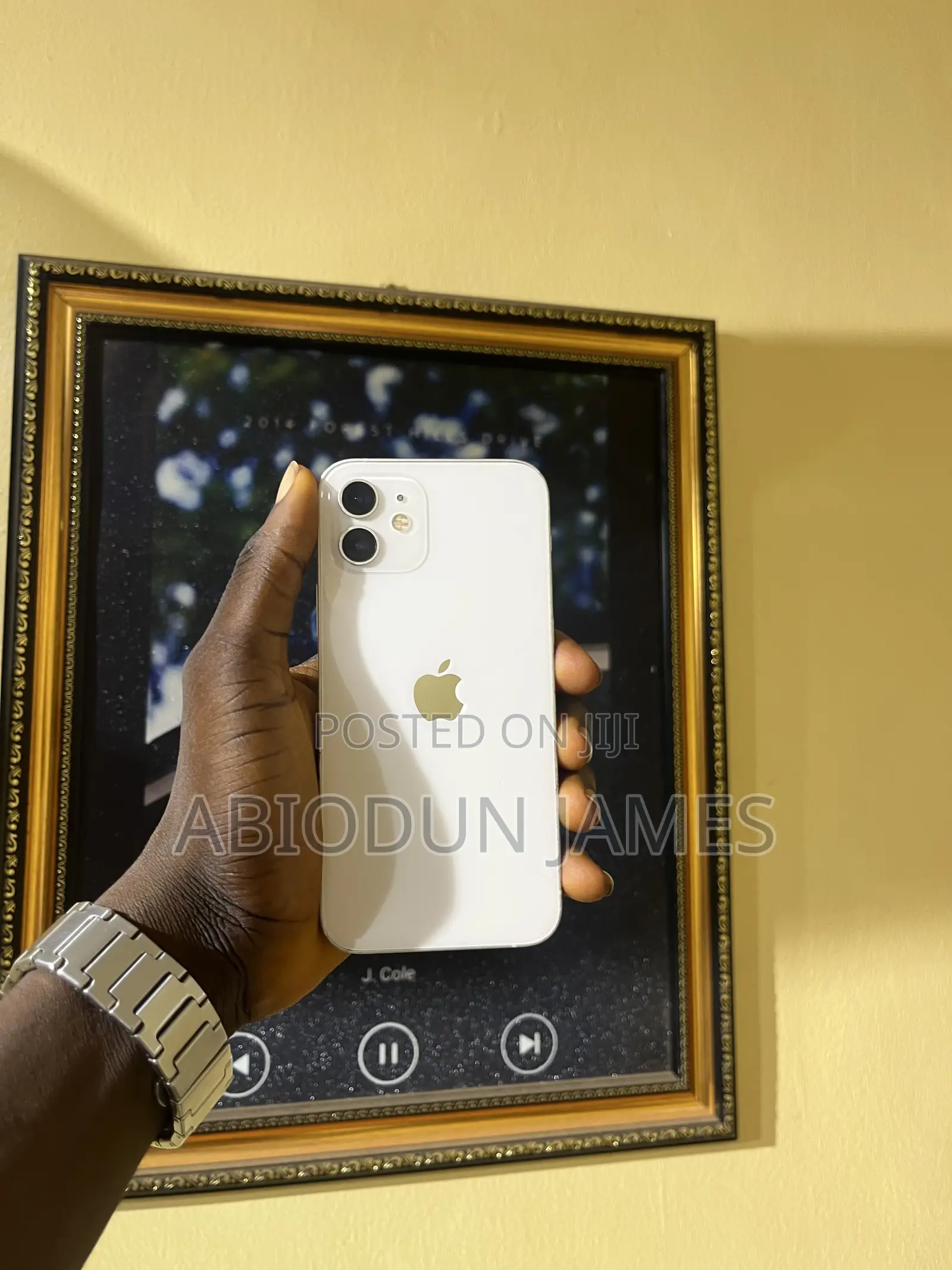 Apple iPhone 12 64 GB White