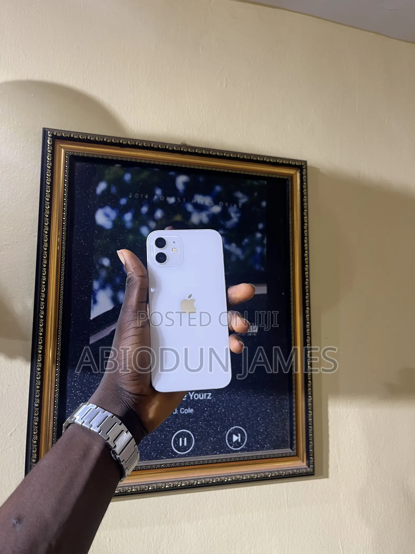 Apple iPhone 12 64 GB White