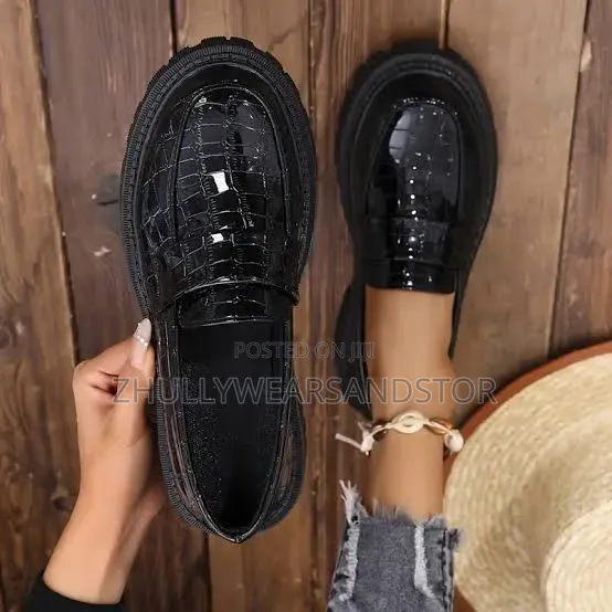 High Quality Female Loafers Shoes