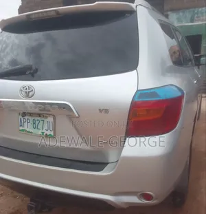 Toyota Highlander V6 2007 Silver