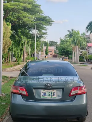 Toyota Camry LE 4dr Sedan (2.5L 4cyl 6AM) 2010 Blue
