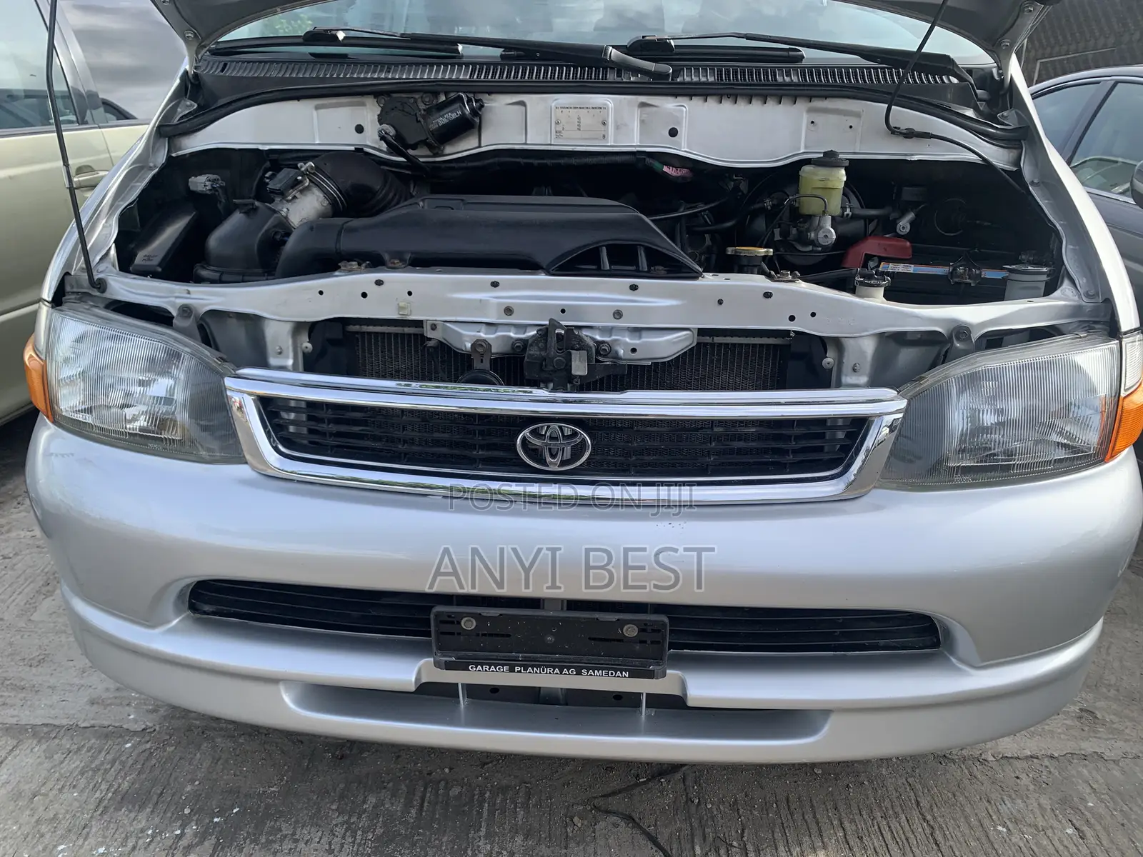 Toyota HiAce 2007 Silver