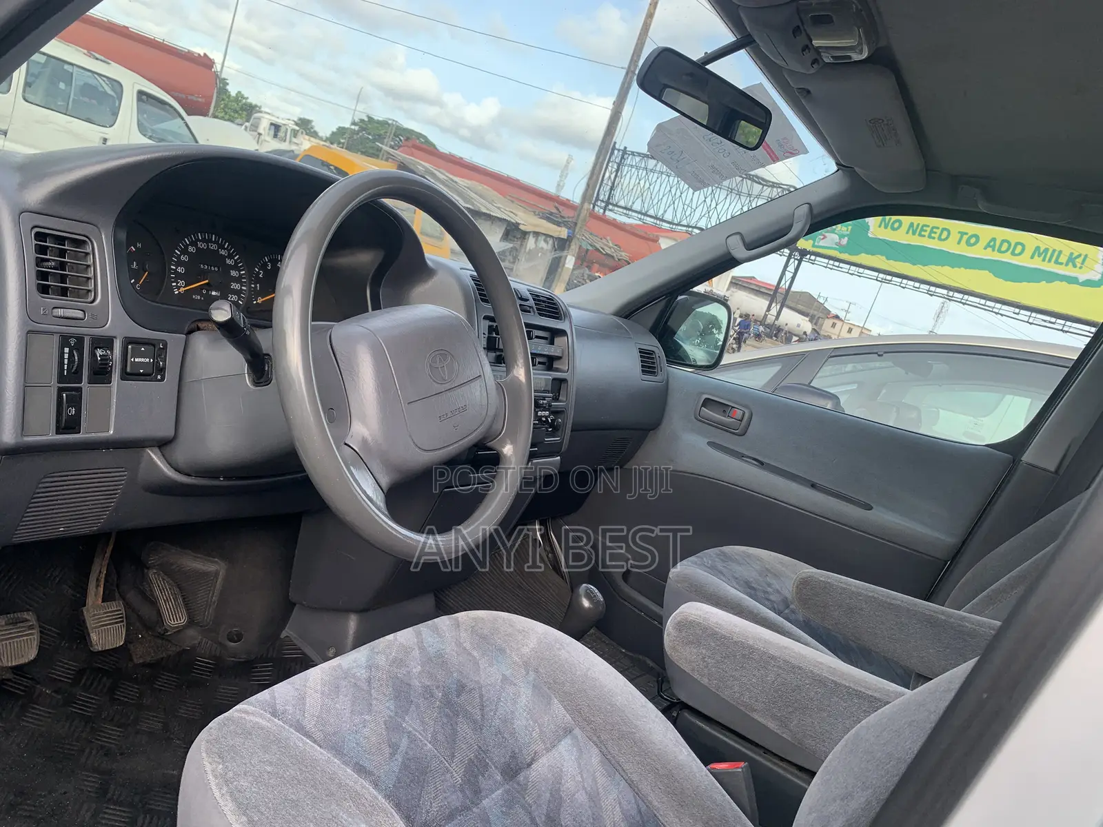 Toyota HiAce 2007 Silver