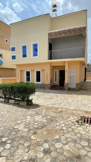 4bdrm Duplex in Amazing Court, Katampe (Main) for sale