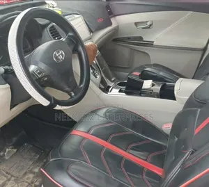 Toyota Venza V6 AWD 2010 White