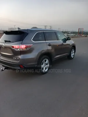 Toyota Highlander 2015 Brown