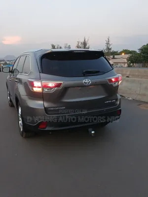 Toyota Highlander 2015 Brown