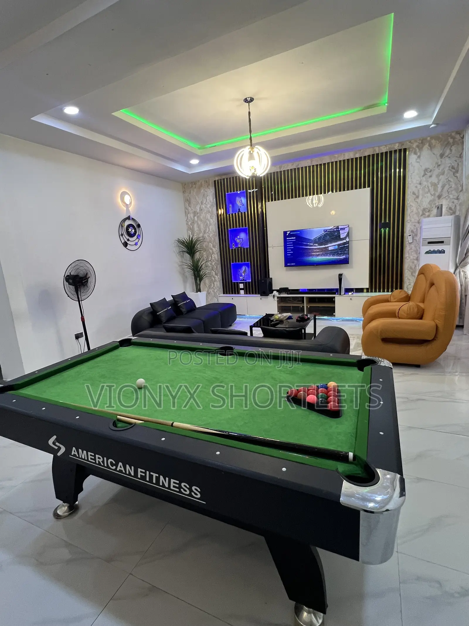 Service Apartment