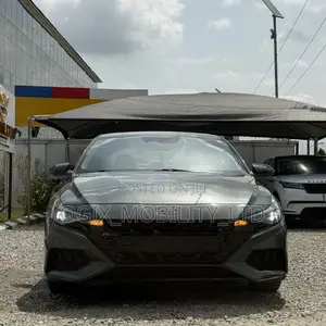 Hyundai Elantra 2022 Gray
