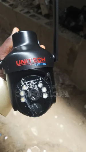 Ubox Single Lens 4g Sim 5mp Solar Powered CCTV Camera