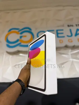 New Apple iPad (2025) 256 GB Black