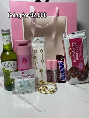Lizzy Jewelry Accesories