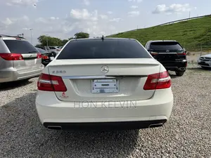 Mercedes-Benz E350 Base 4dr Sedan RWD (3.5L 6cyl 7A) 2010 White