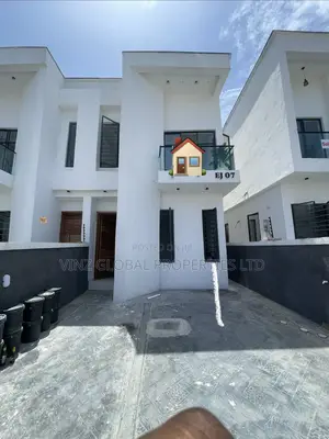 4bdrm Duplex in Lekki for rent