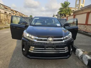 Toyota Highlander XLE 4dr SUV AWD (3.5L 6cyl 6A) 2015 Black