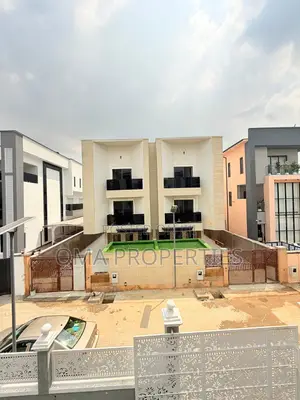 4bdrm House in Magodo for sale