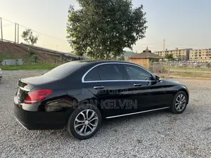 Mercedes-Benz C300 Luxury 4Matic Sedan AWD (2.0L 4cyl 7A) 2016 Black