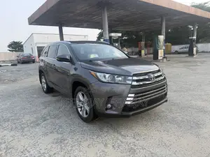 Toyota Highlander 2016 Gray