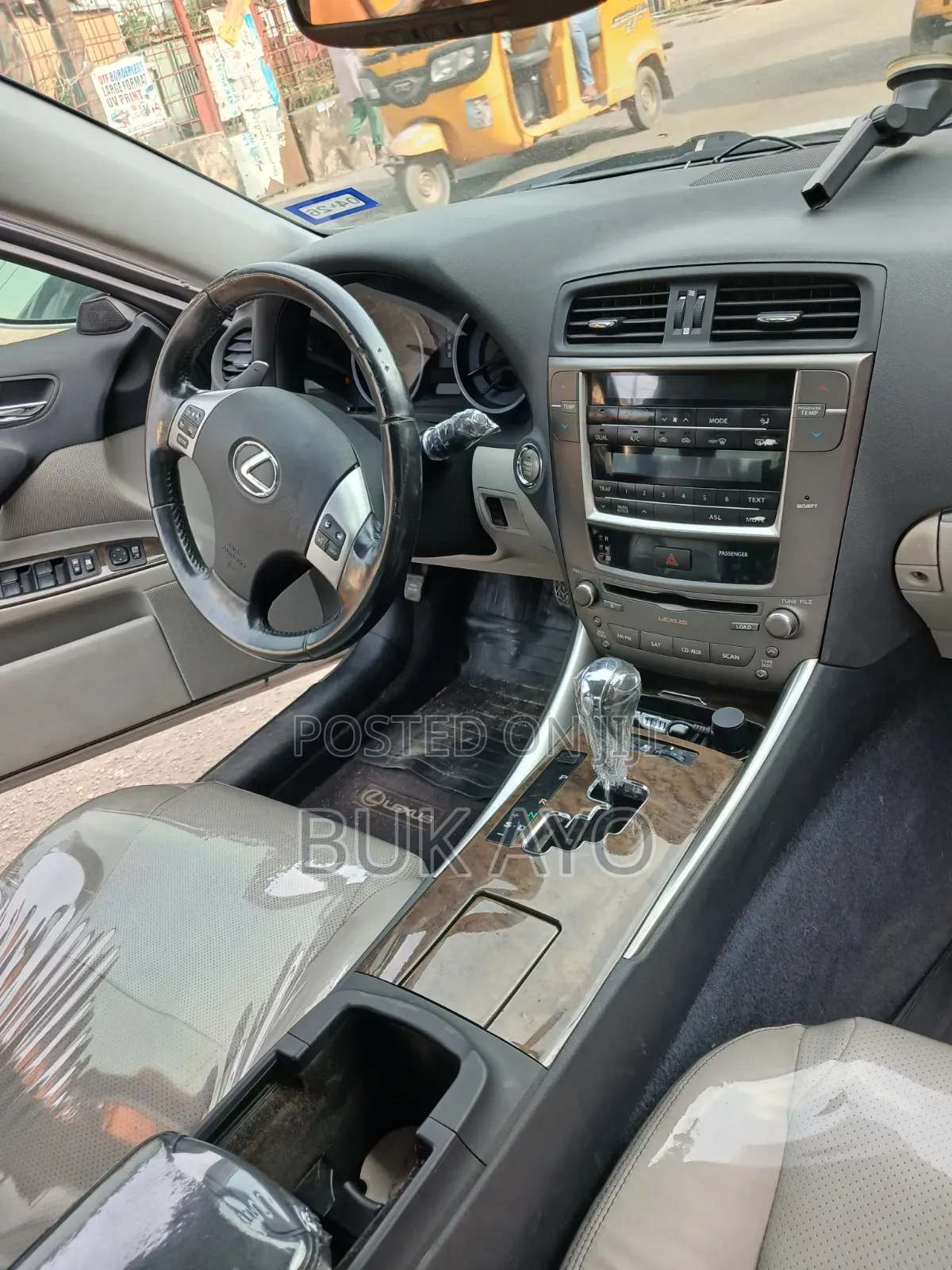 Lexus IS 250 Automatic 2012 Silver