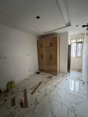 1bdrm Shared Apartment in Swdf Estate, Lafiaji for rent