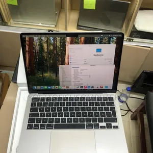 Laptop Apple MacBook Air 2024 M3 13-inch 16GB Apple M3 SSD 256GB