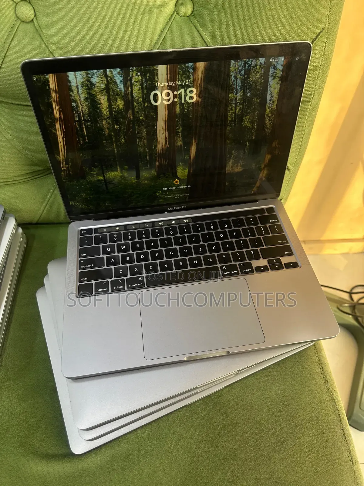 Laptop Apple MacBook Pro 2018 16GB Intel Core i7 SSD 512GB