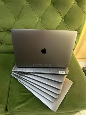 Laptop Apple MacBook Pro 2017 16GB Intel Core i7 SSD 512GB
