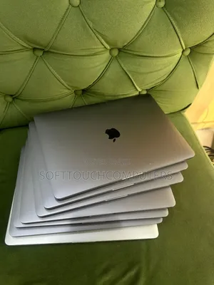Laptop Apple MacBook Pro 2020 16GB Intel Core i5 SSD 512GB