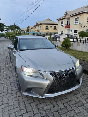 Lexus IS 250 2015 Gold