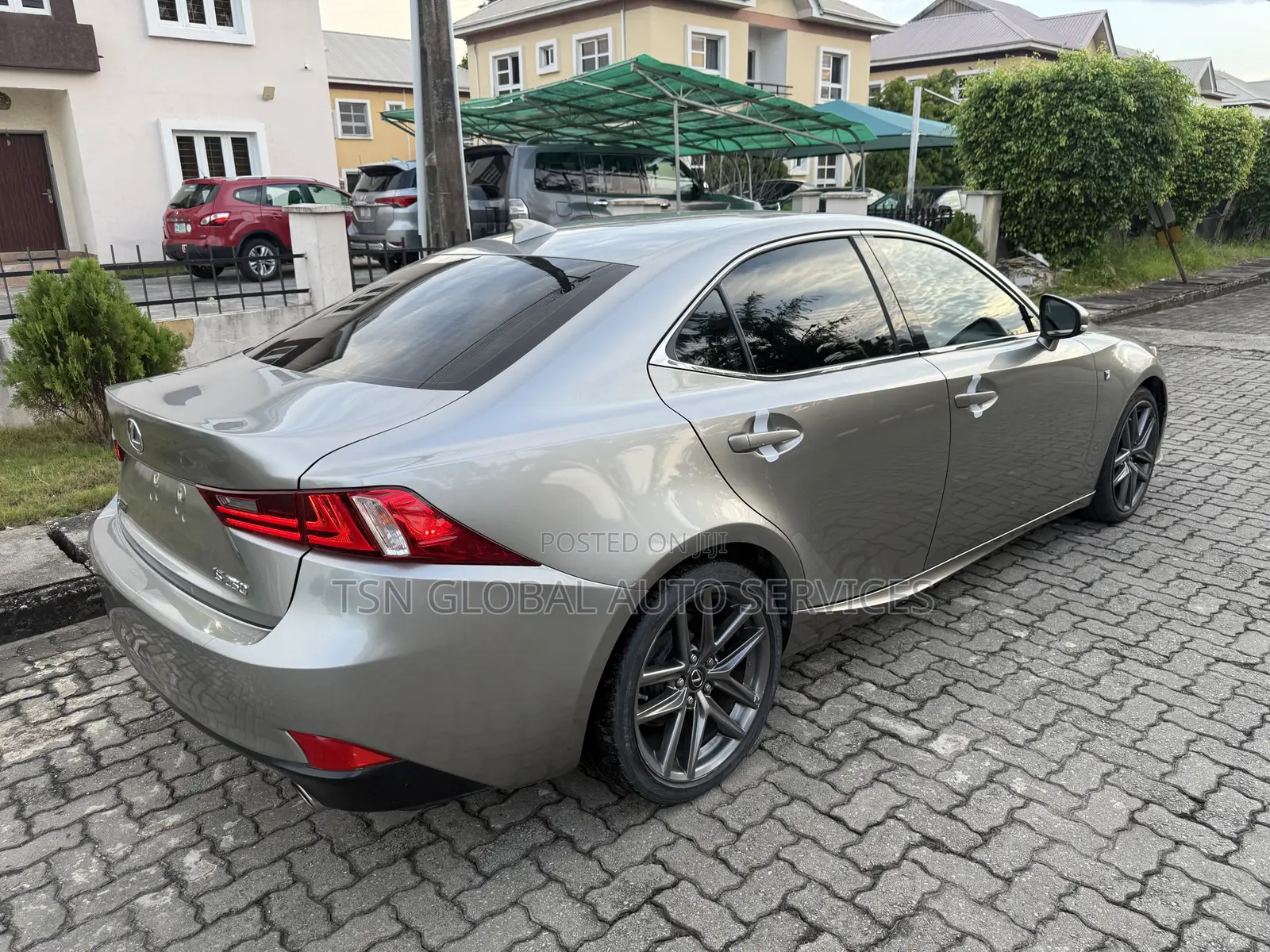 Lexus IS 250 2015 Gold