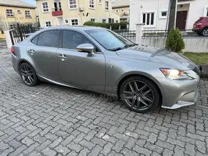 Lexus IS 250 2015 Gold