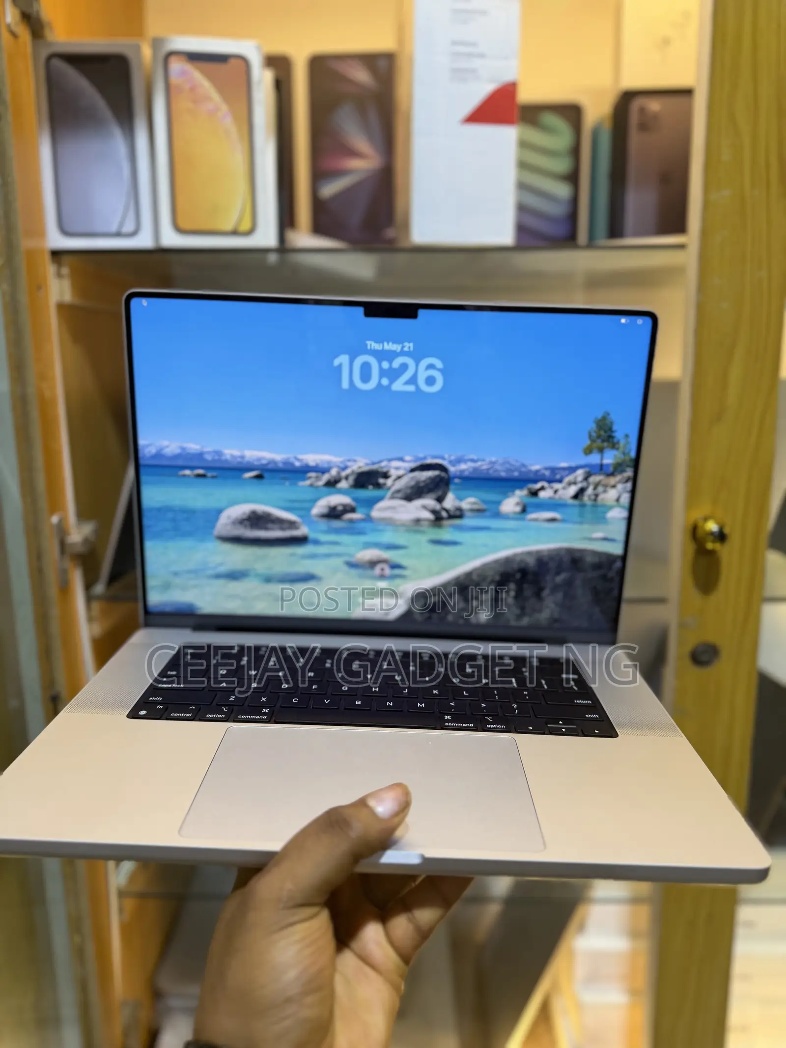 Apple MacBook Pro 2024 M4 Pro 16-inch 24GB Apple M4 Pro SSD 512GB