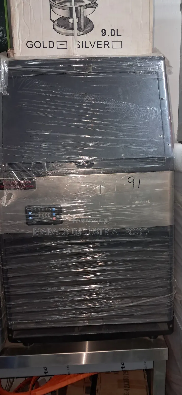91 Cubes Ice Cube Maker