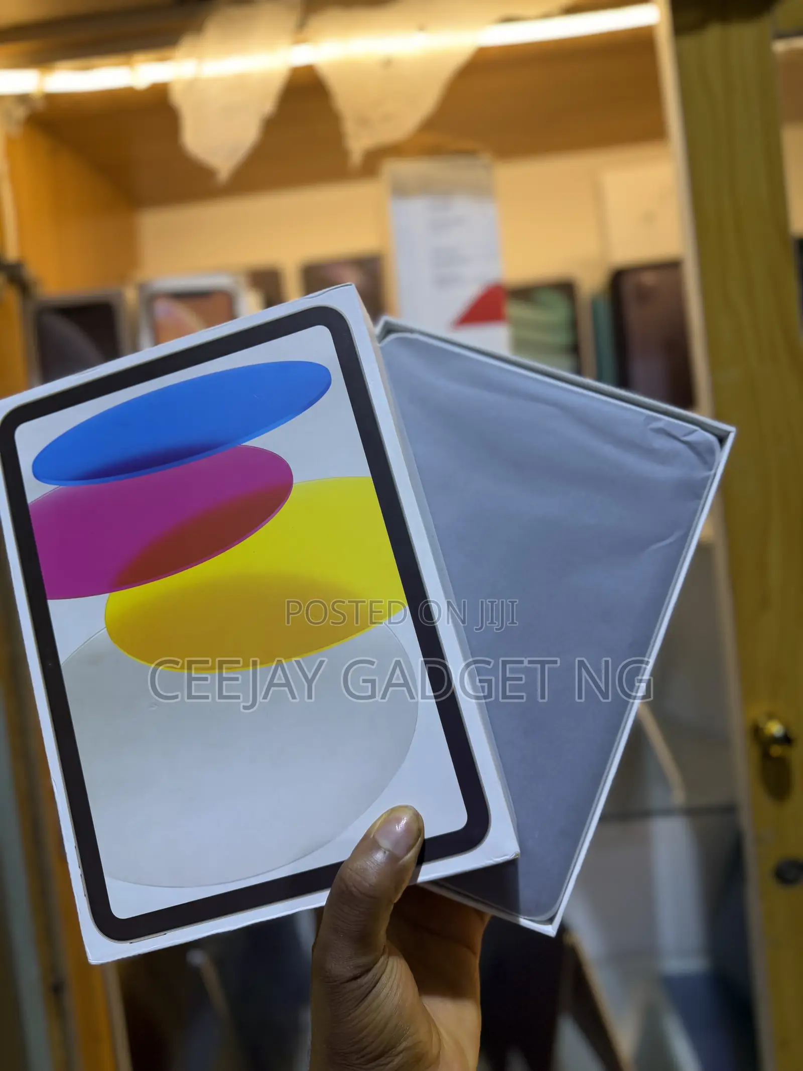 Apple iPad (2025) 256 GB Gray