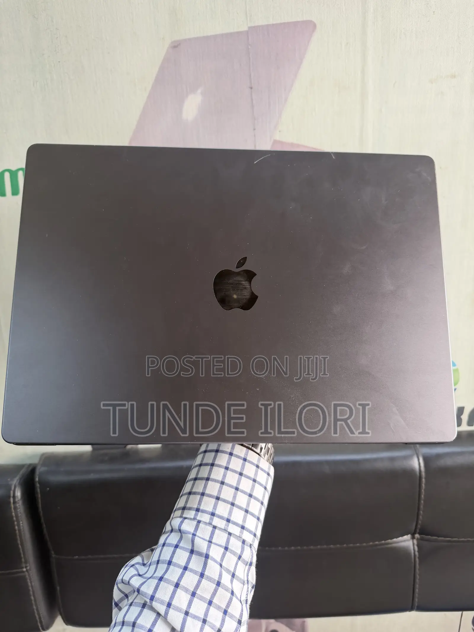 Laptop Apple MacBook Pro 2023 M3 Max 16-inch 64GB Apple M3 Max SSD 2T