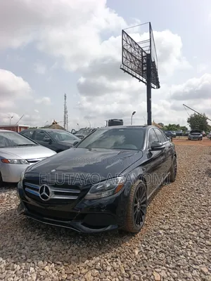 Mercedes-Benz C300 Base AWD 4Matic Sedan (2.0L 4cyl 7A) 2015 Black