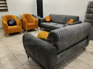 7 Seater Quality Sofas Plus Free Throw Pillios