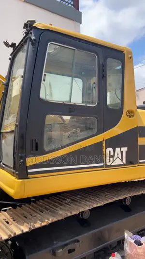 Cat Excavator for Hire