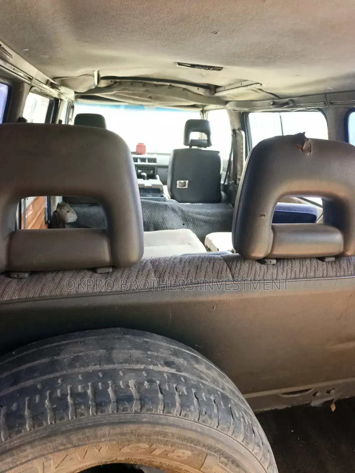 Mitsubishi L300 2005 Blue