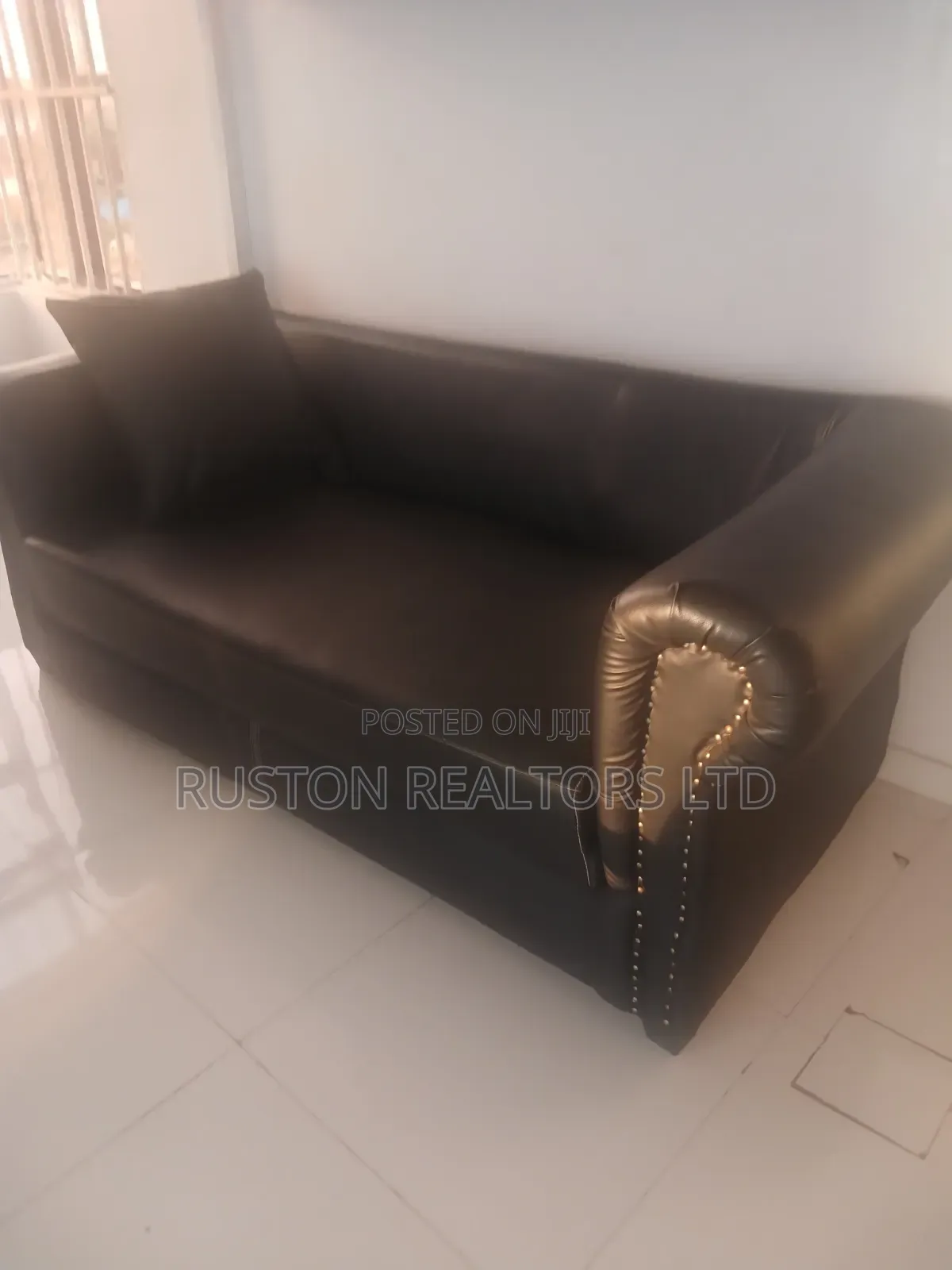 3 in 1 Leather Chair