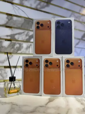 New Apple iPhone 17 Pro Max 256 GB Orange