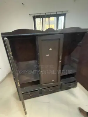 Wardrobe for Cloth