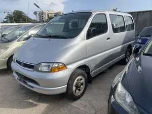 Toyota HiAce 2006 Silver
