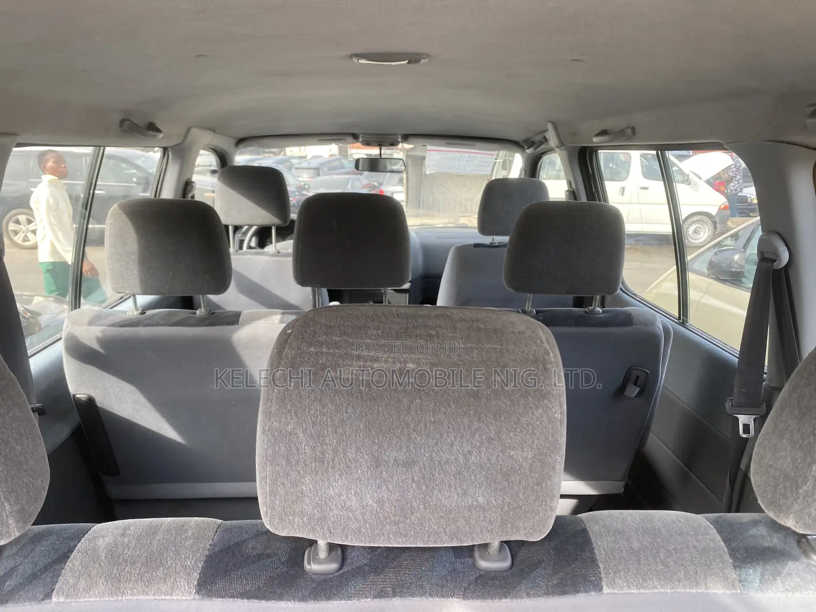 Toyota HiAce 2006 Silver