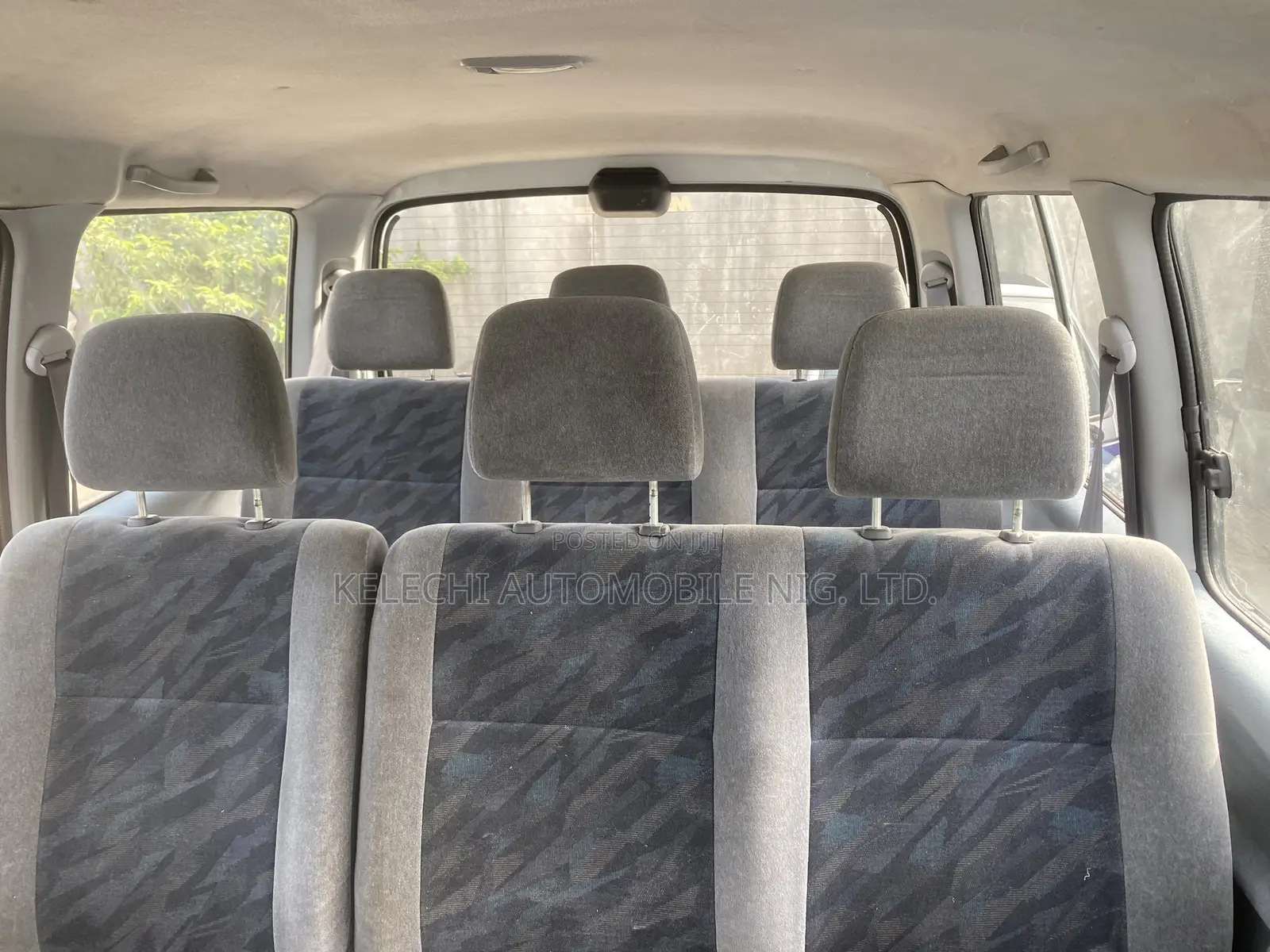 Toyota HiAce 2006 Silver