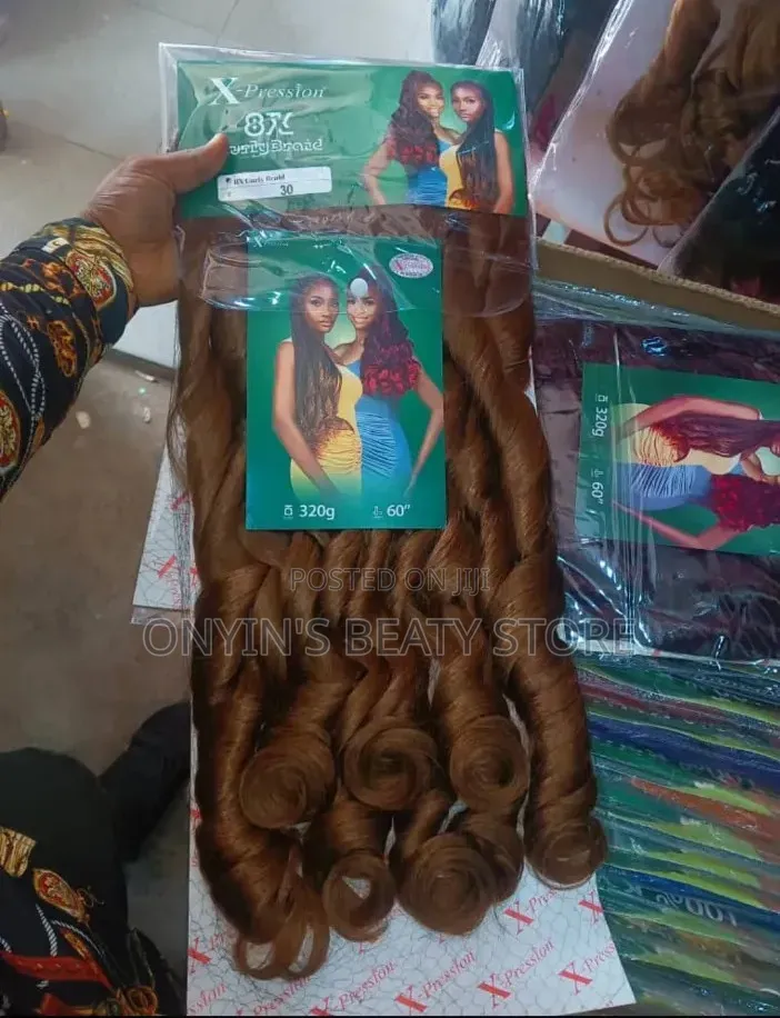 8x Expression Curly Braid