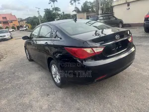 Hyundai Sonata 2011 Black
