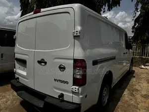 Nissan NV200 2016 White